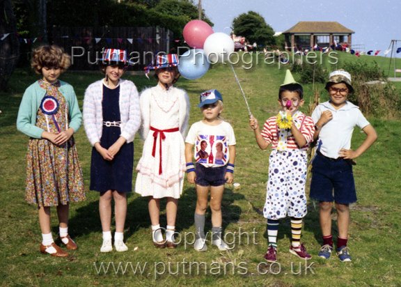 Naze Children Fancy Dress July 1981 (1)