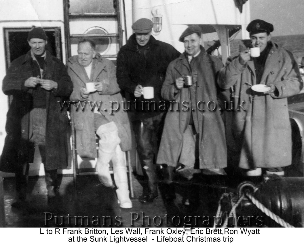 Lifeboat Xmas trip to Sunk Lightvessel