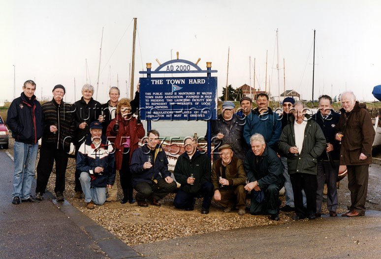 Town Hard Members 2000