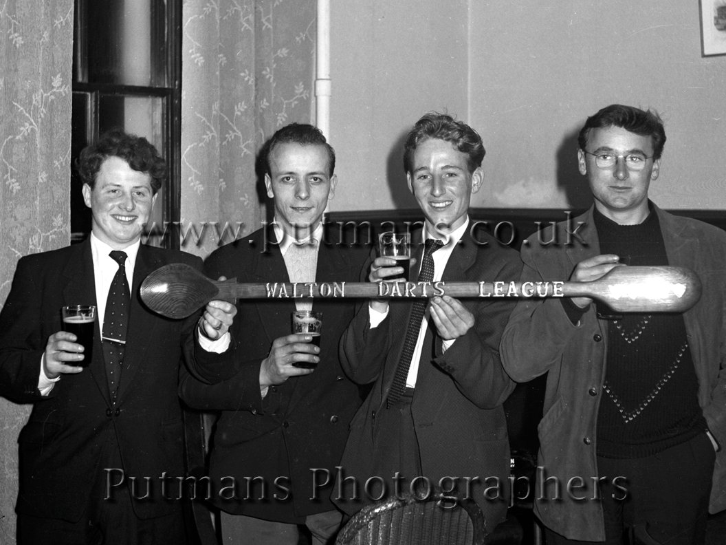 Walton Darts Presentations 1959 l to r: Maurice Richardson, Colin Anderson, John Whittle, Tony Goff