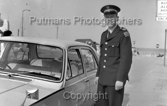 Hayes Derek 1967 Walton's first traffic warden