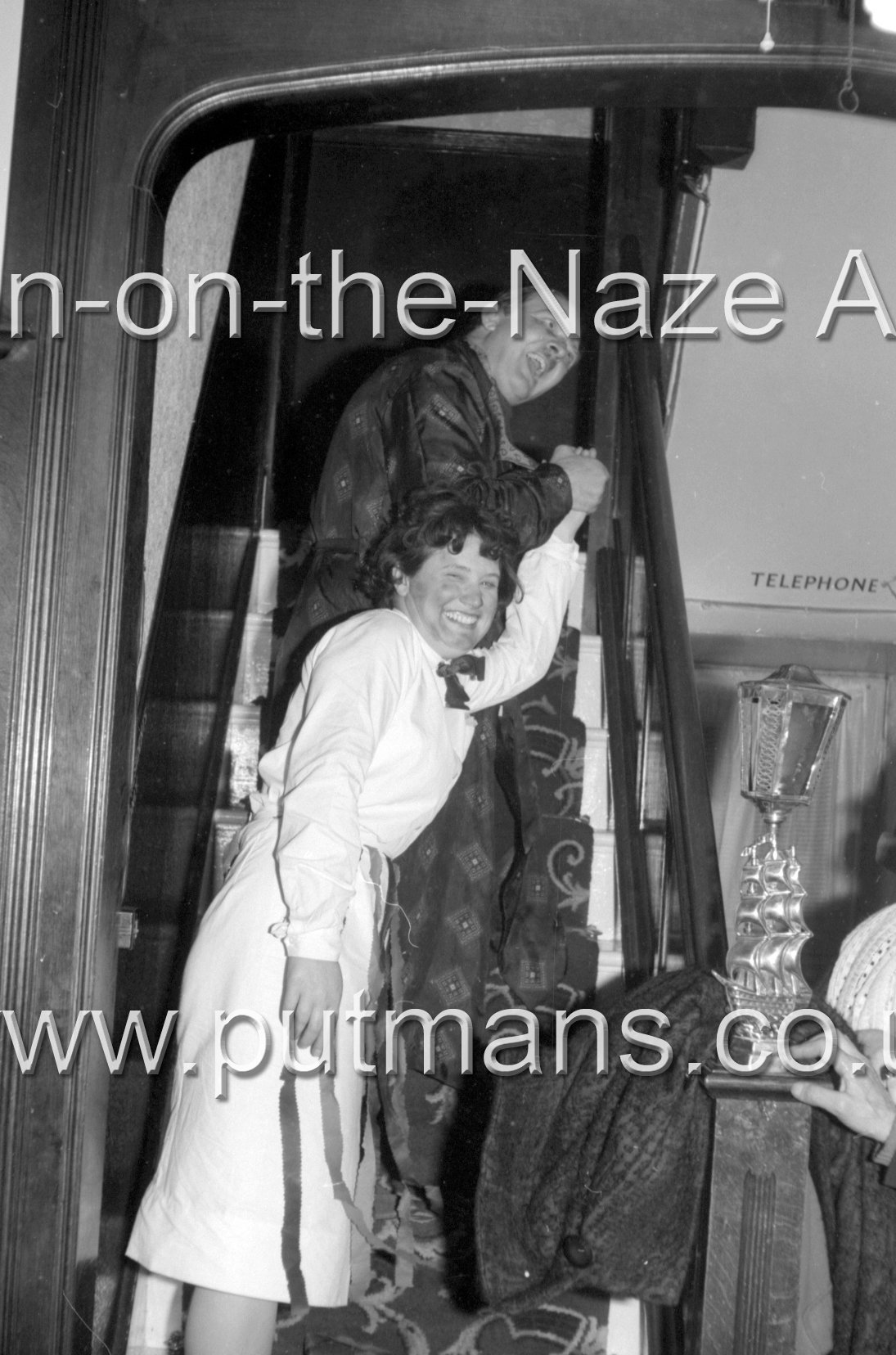Halls Jean & Ron Edmunds 31-12-1962