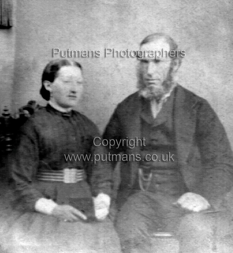 Juff Mr & Mrs of Field Lodge, Vicarage Lane (later Amberley)