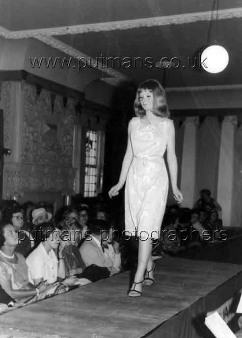 Keen Wendy RNLI Fashion Show