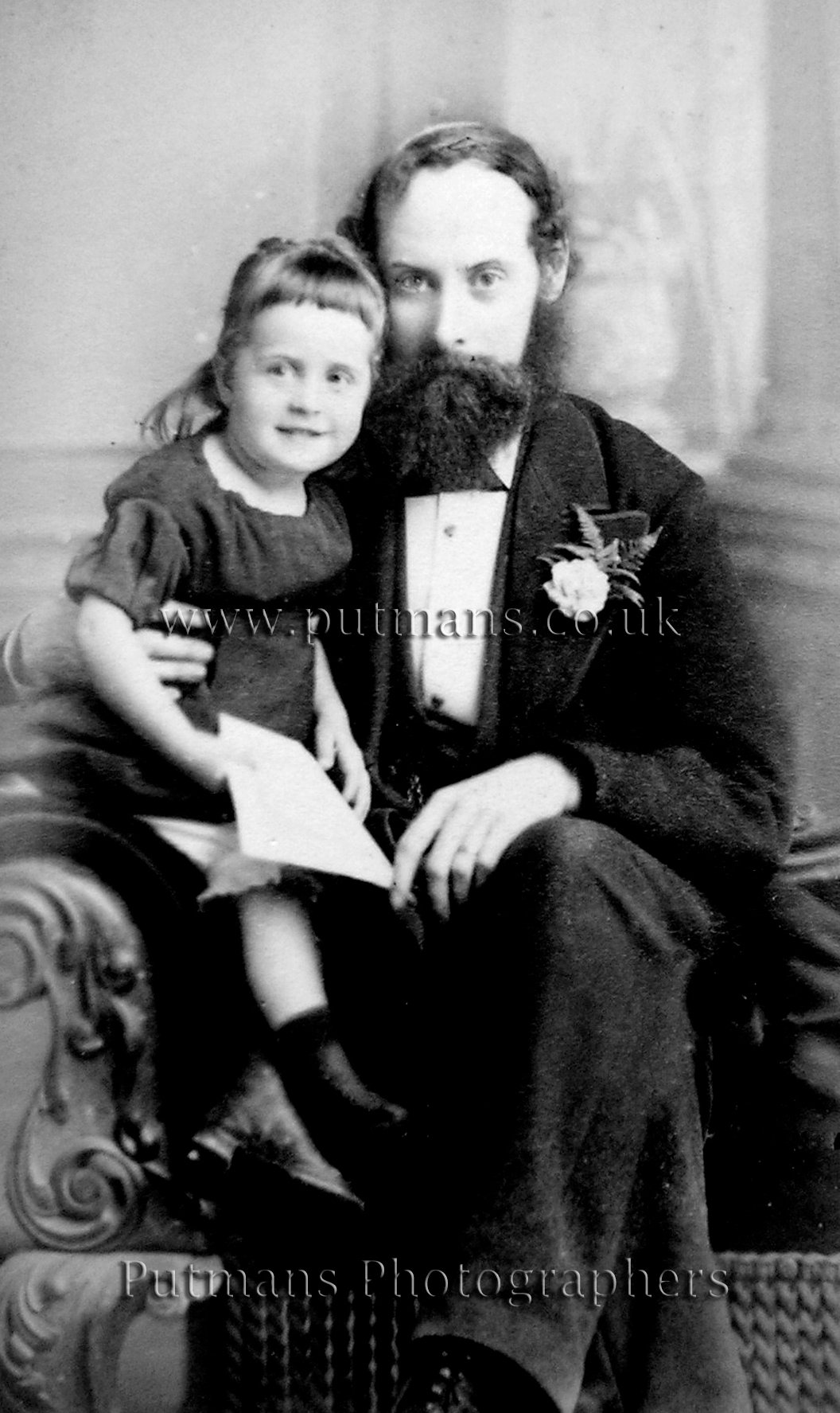 Modlen Robert (Chemist) & Louisa