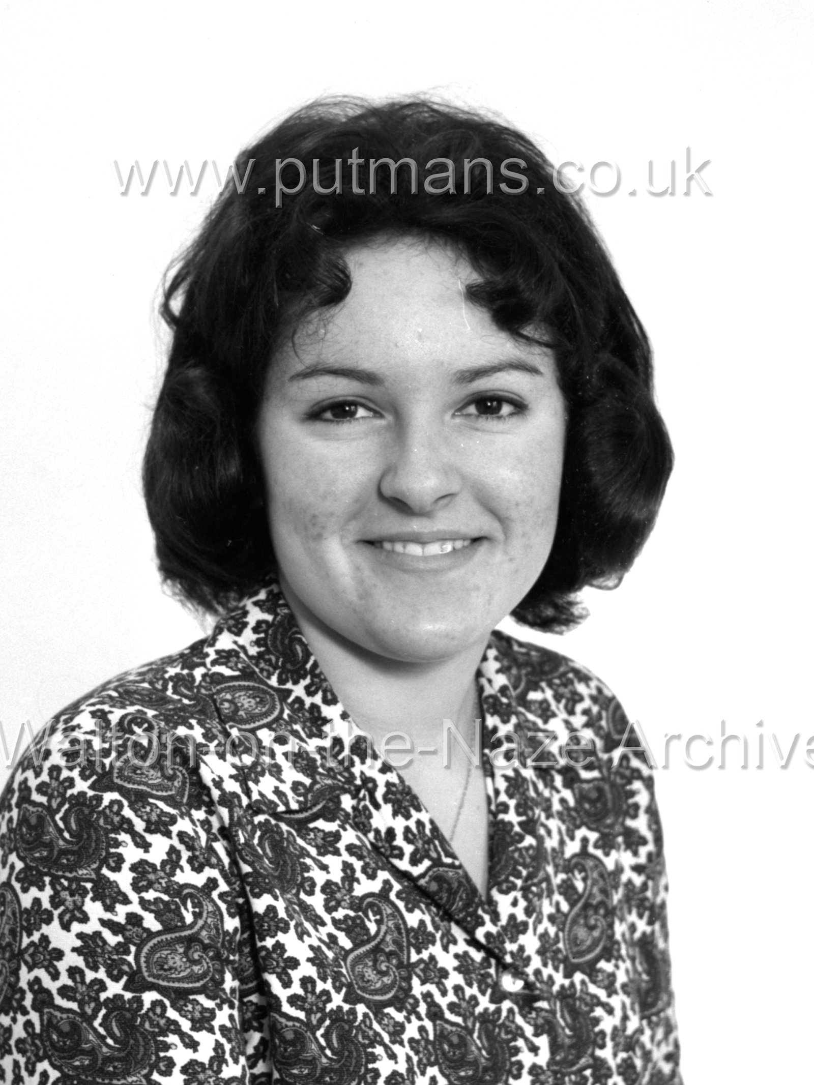 Oxley Susan 1965