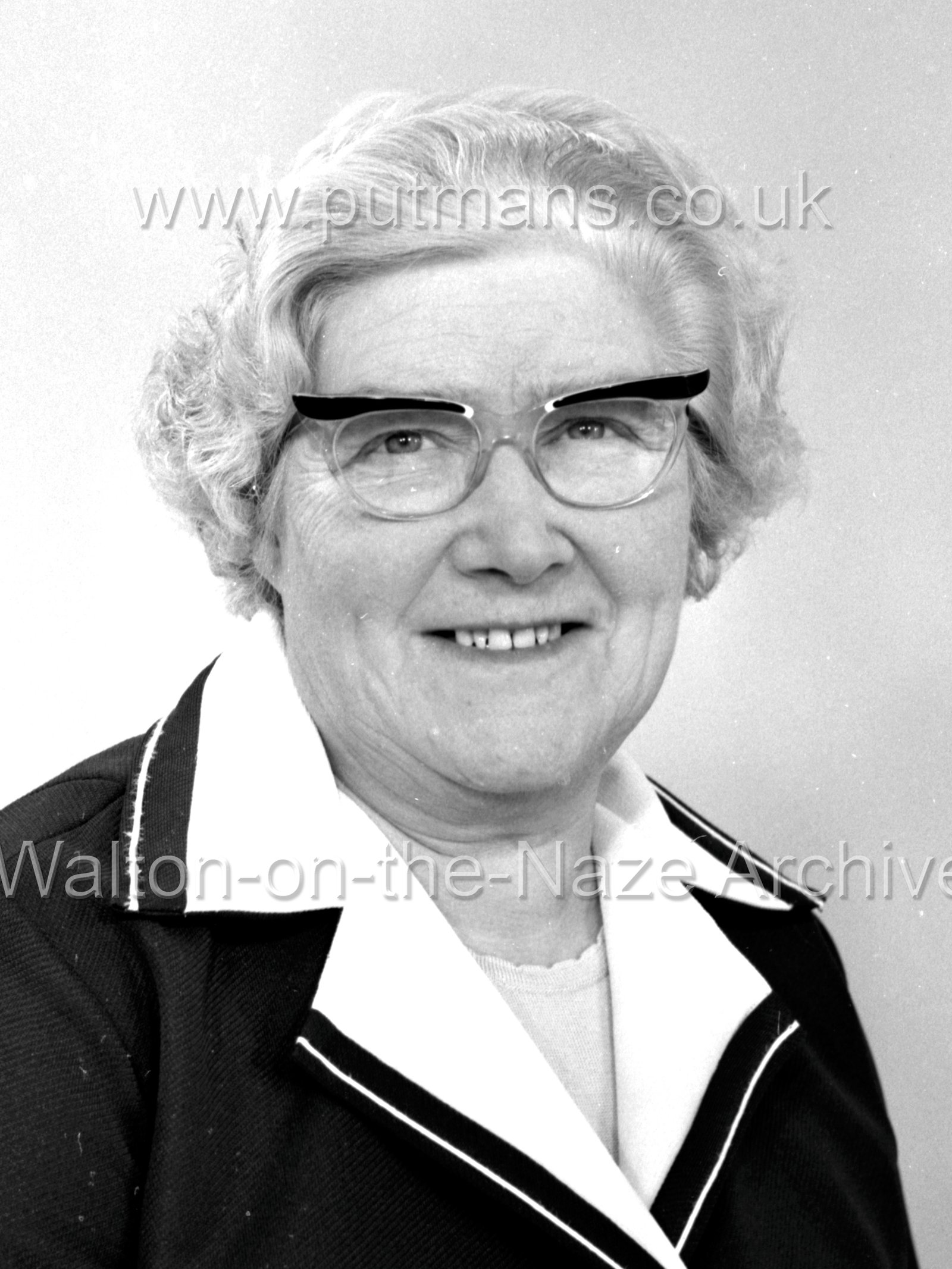 South Mrs Minnie 1972