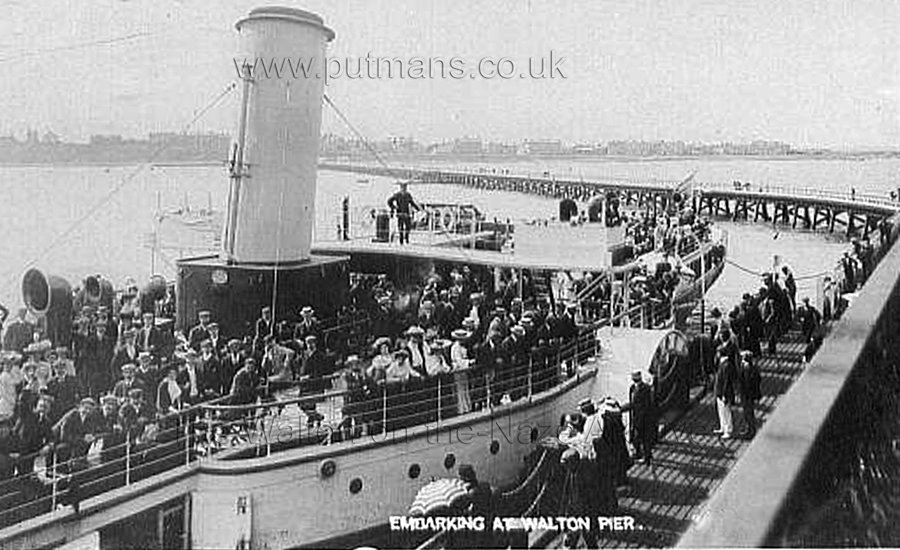 Ref 1715 Steamer passengers disembarking