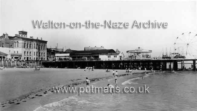 Ref 1881 Pier c1945