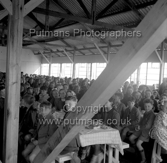 Ref 2564 Pier Cafe 28.5.1949