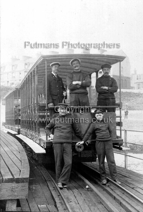 Ref 2843 Pier Railway Carriage