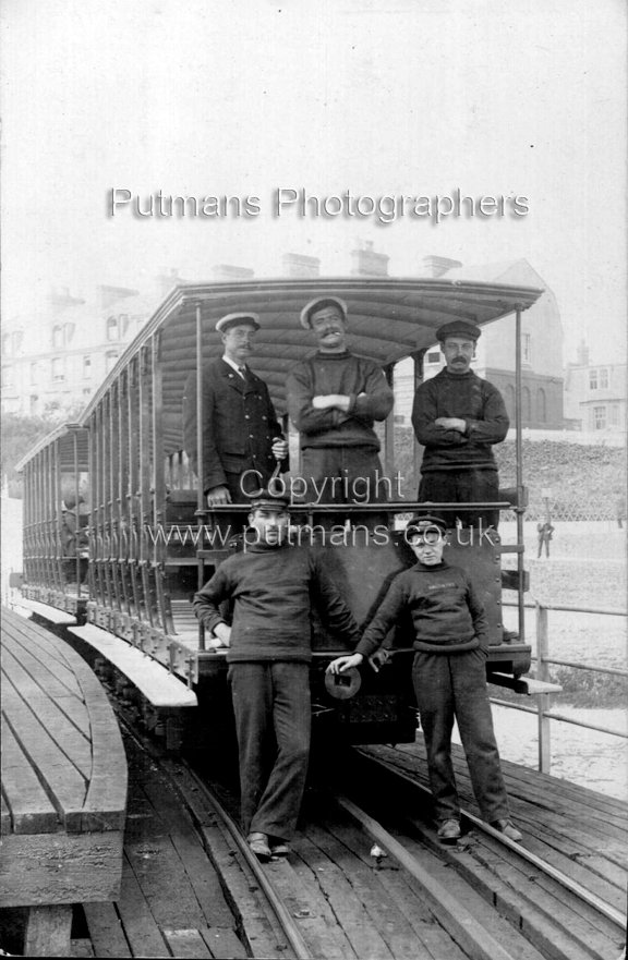 Ref 2844 Pier Railway Carriage