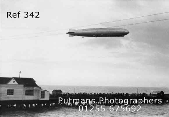 Ref 342 Airship LZ127 Graf Zeppelin over pier 19th August 1931