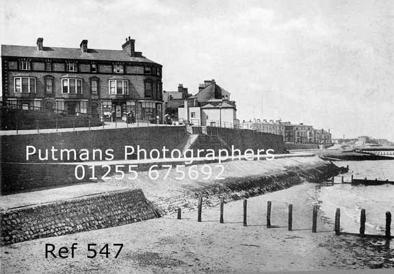 Ref 547 Parade & Promenade from pier c1920