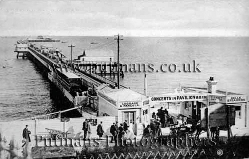 Ref 736 The Pier