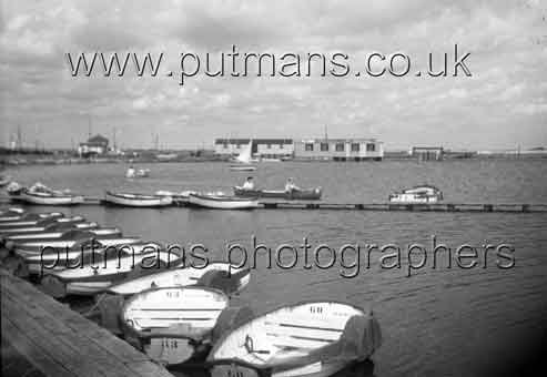 Ref 1575 Boating Lake 1958