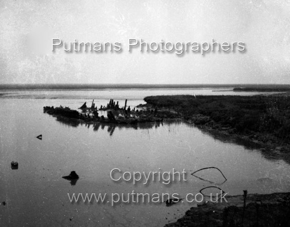 Ref 2023 Unconfirmed remains of Coastguard Watch Vessel in Cormorant Creek 1963