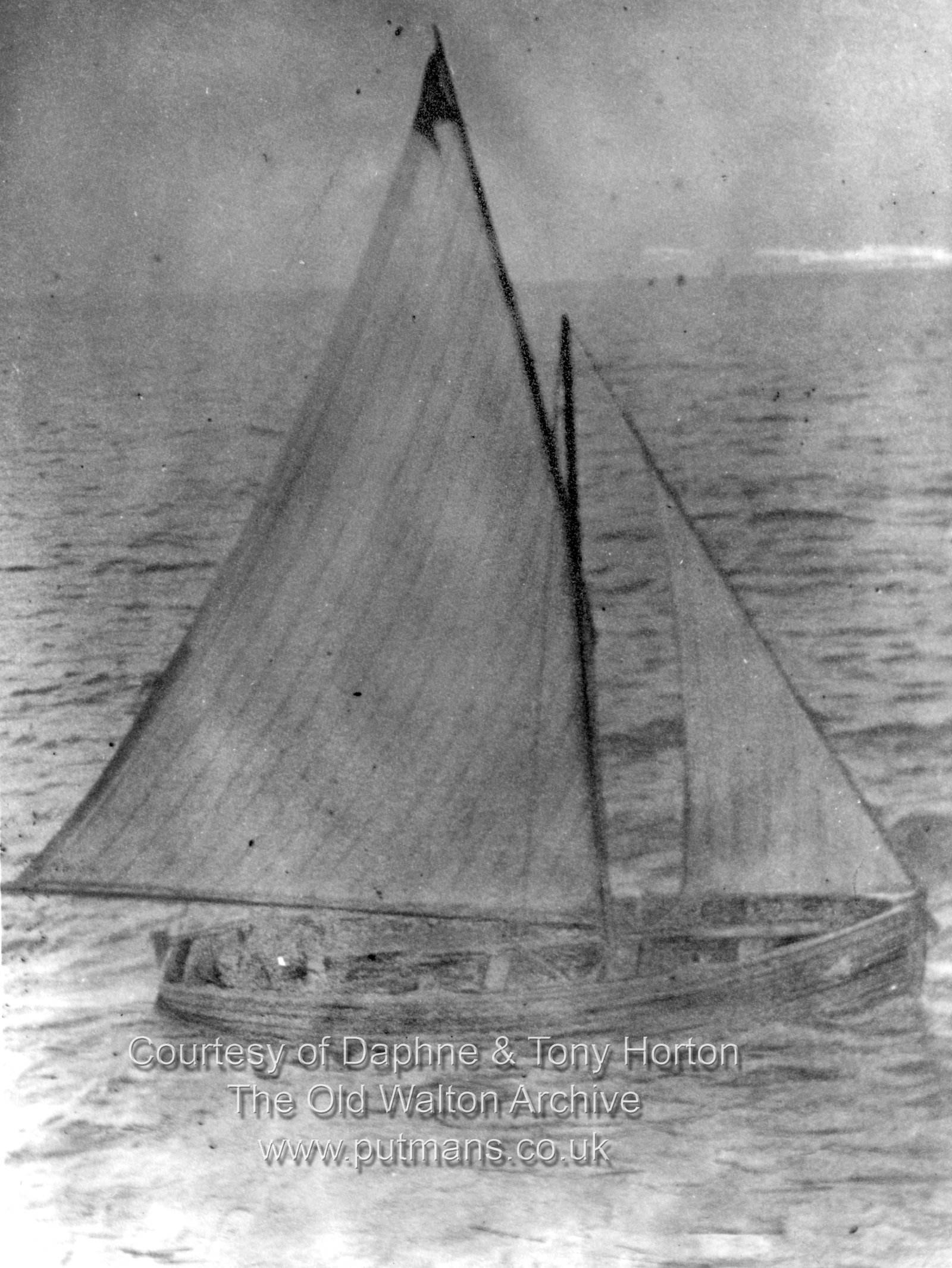 Ref 3193 The "Vallaata" owned by F Horton