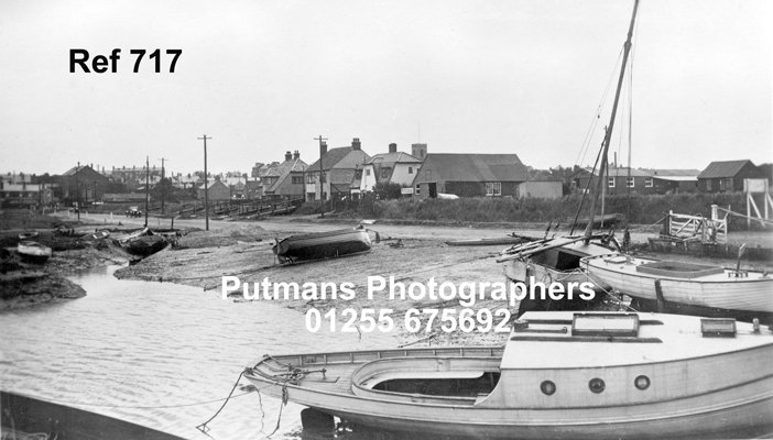 Ref 717 Town Hard c1942