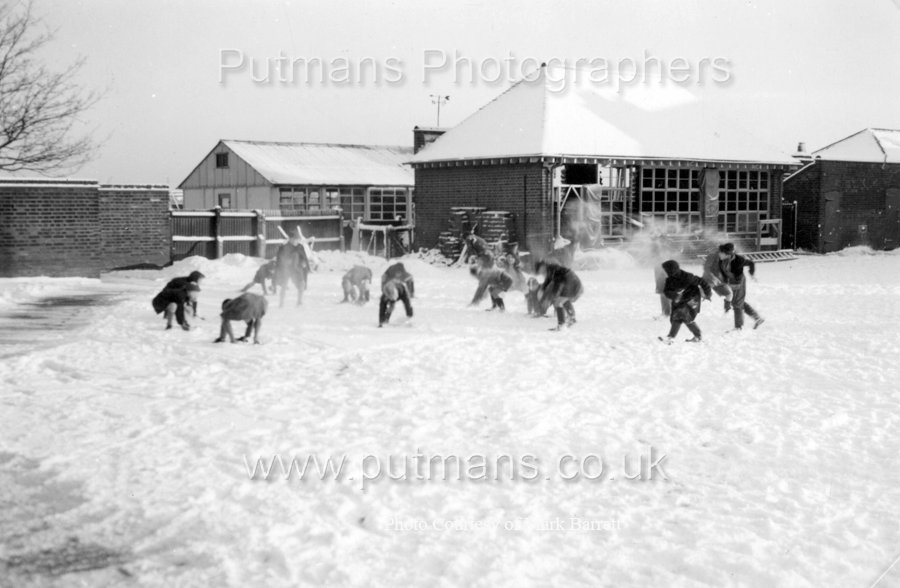 Ref S5 Snow in the playground