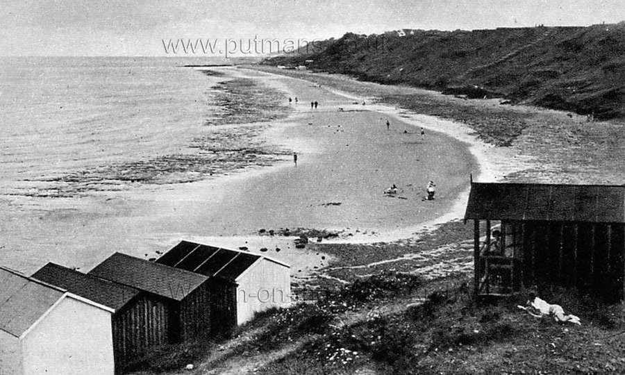 Ref 1713 Cliffs to Frinton from Burnt House