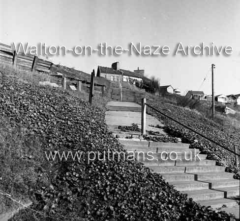 Ref 1767 Steps to Railway Station 1949