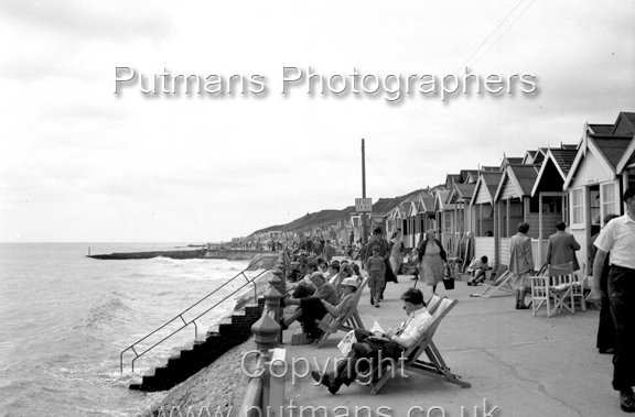 Ref 2186 Southcliff Promenade 1956