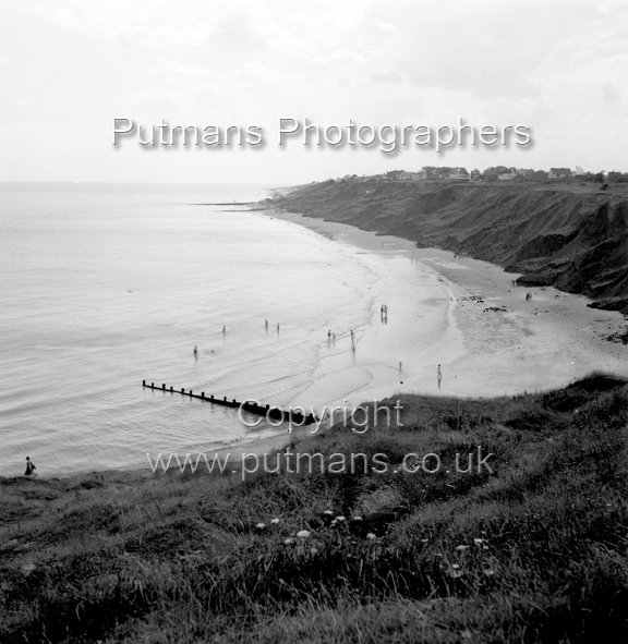 Ref 2235 Cliffs from Burnt House towards Frinton