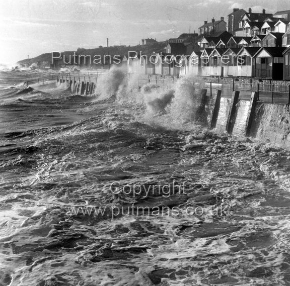 Ref 2295 Rough Seas 23rd December 1961