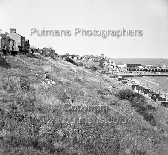 Ref 2737 Southcliff Cliffs 1950