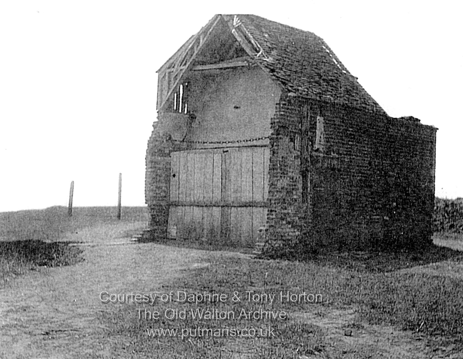 Ref 3140 Remains of Burnt House Farm