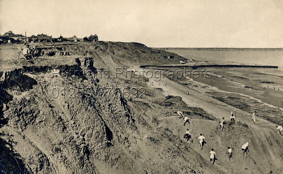 Ref 948 Cliffs between Frinton & Walton