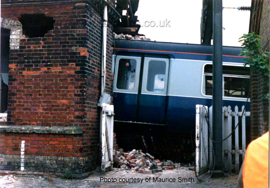Ref 1730 Rail Crash August 1987