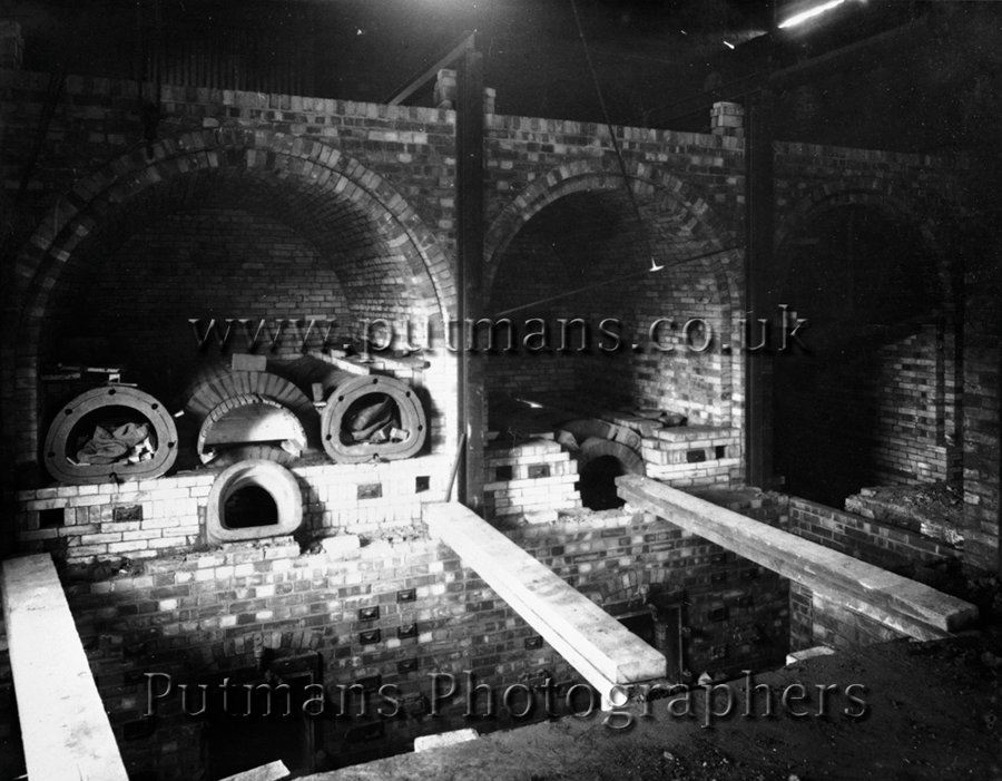 Ref 396 Walton Gasworks under construction
