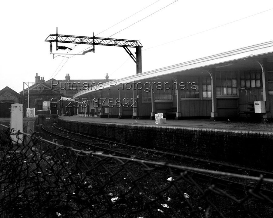 Ref 925 Railway platform 1984