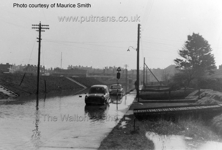 Ref 1739 Mill Lane high tide