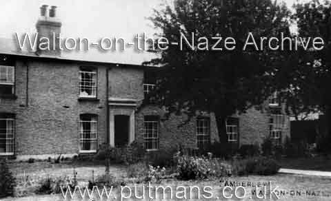 Ref 1863 Amberley, Vicarage Lane
