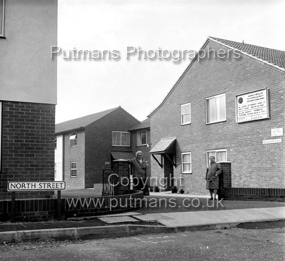 Ref 2199 Havencroft Court North St. 1984