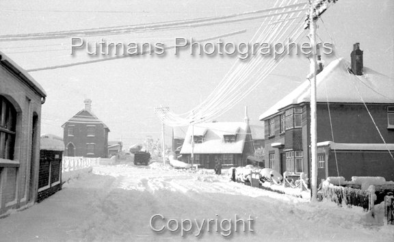 Ref 2517 Station Street - Snow 1958
