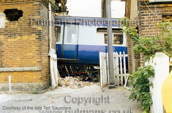 Ref 2541 Rail Crash Aug 1987