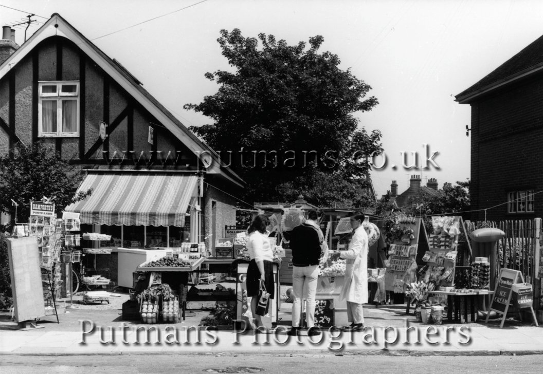 Ref 366 Shop in Kirby Road