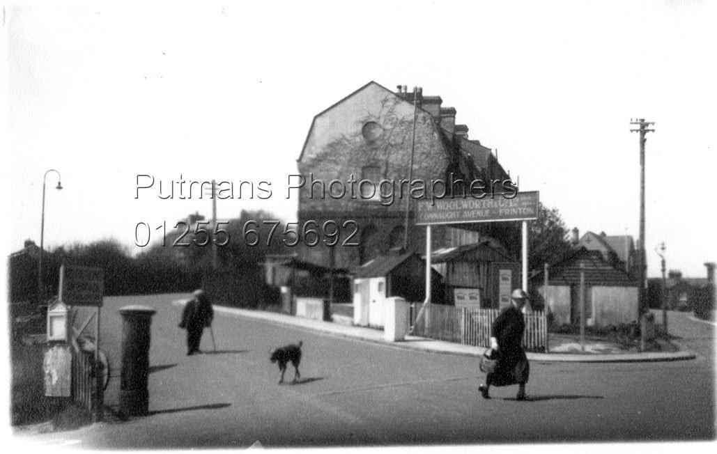 Ref 946 South Terrace